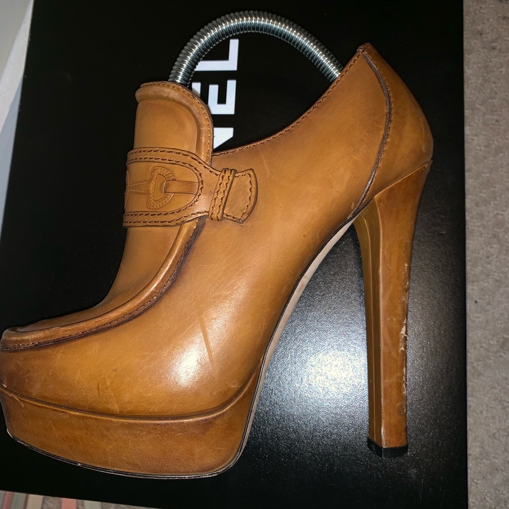 Gucci platform mule pump